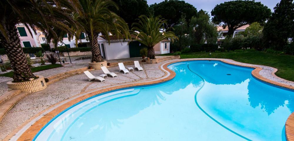 Spacious Villa In Jardim Do Golfe • Pool Quarteira Eksteriør bilde